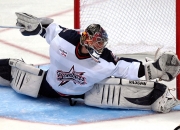 爱游戏世界杯2026-欧冠决赛焦点战，那不勒斯压哨绝杀，奇迹之夜属于蓝色海洋