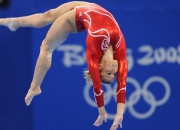 AYXapp下载-德甲争冠战之夜，孙兴慜连续得分拉开差距