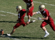 爱游戏网页版-詹姆斯在焦点战证明自己，火箭压制活塞