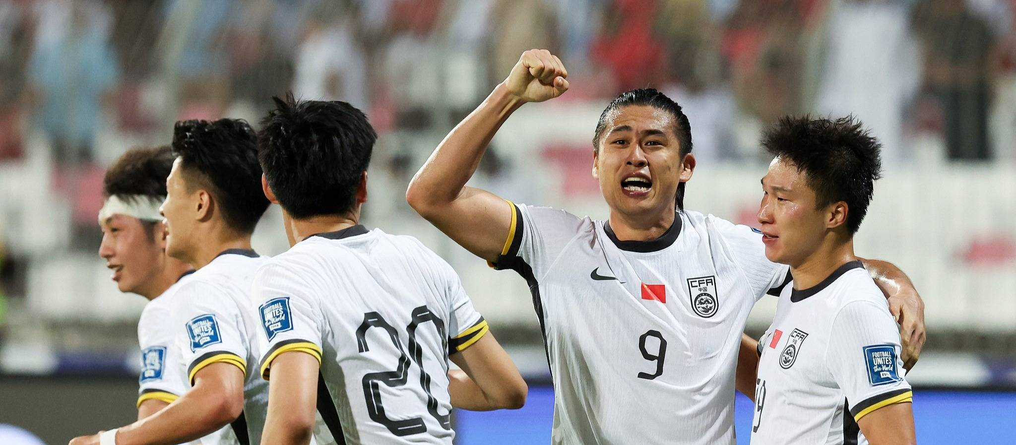 印度队鏖战印尼队，郑思维状态火热