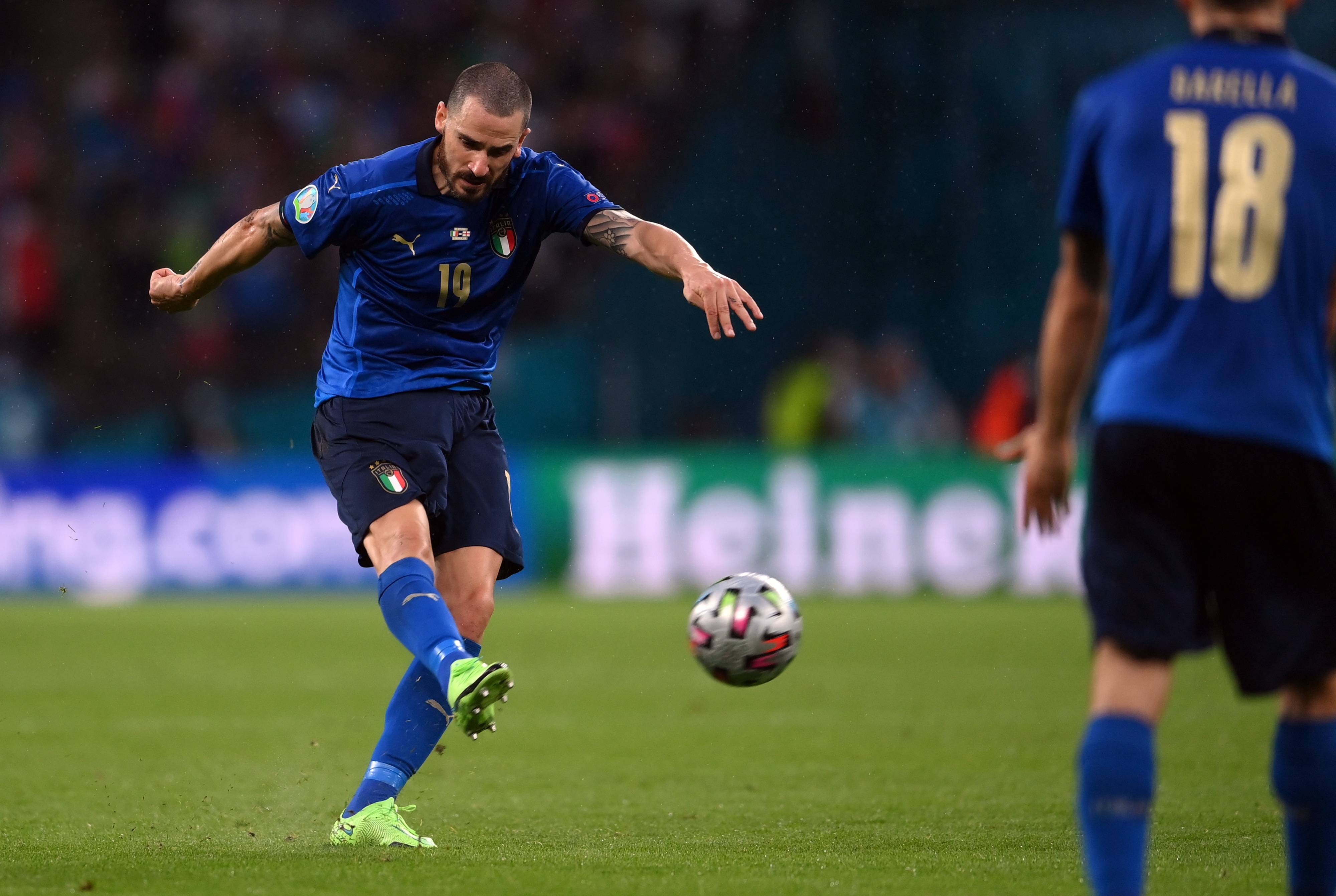 意大利战胜匈牙利，晋级下一轮淘汰赛