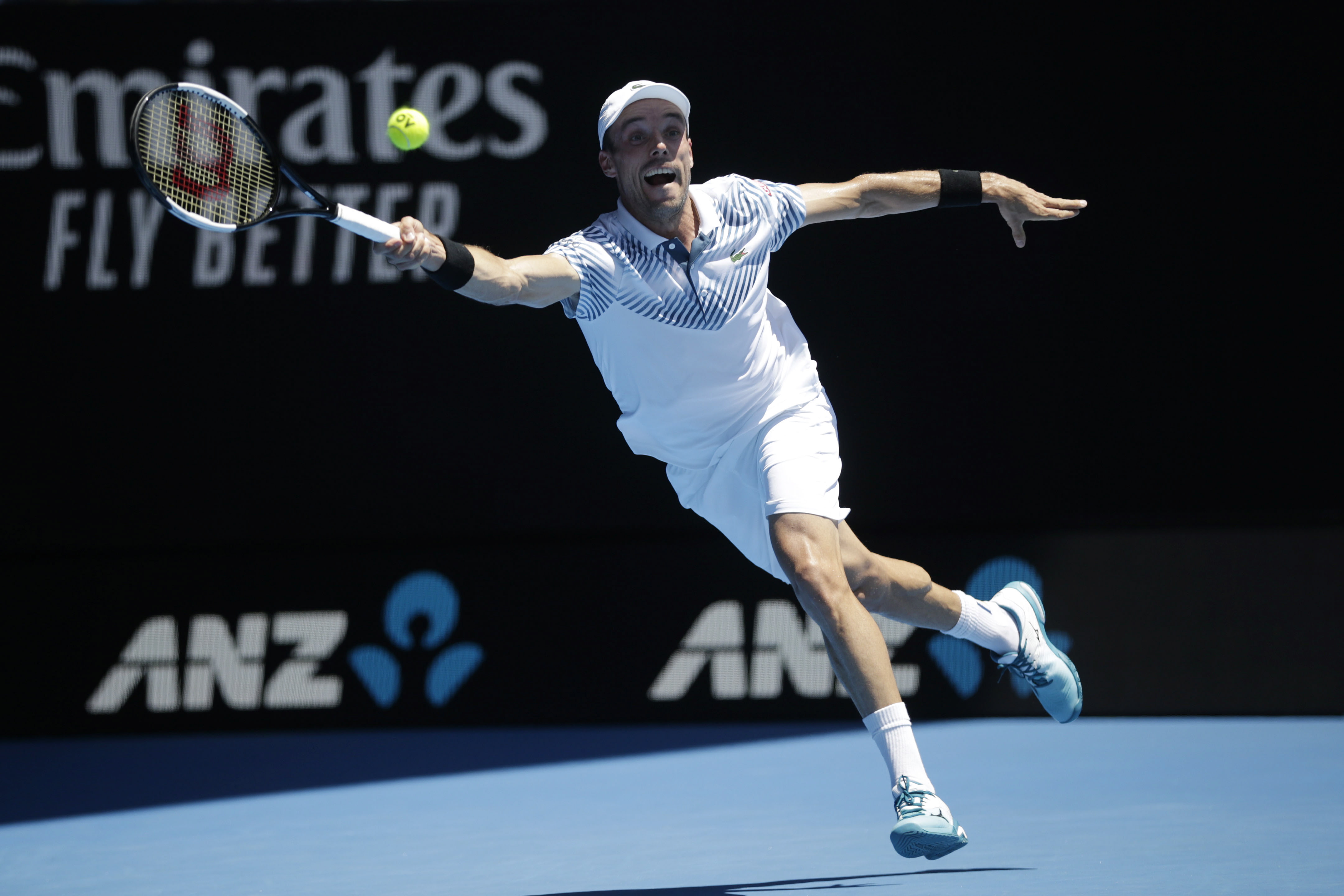 德国网球队翻盘澳大利亚网球队,西西帕斯绝境逆转 德国网球队翻盘澳大利亚网球队,西西帕斯绝境逆转